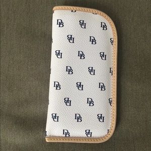 NWOT Dooney & Bourke Coated Canvas Eyeglass Case